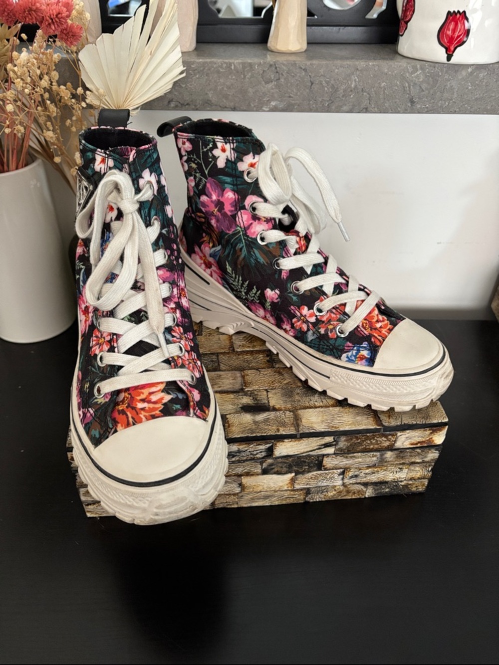 WISHBONE (6) Collection Floral High-Top Canvas Sneakers Black Pink Platform - 6 - Picture 15 of 16